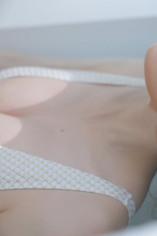 图片[79]-#FRIDAYデジタル写真集 篠崎愛 nocturne (2025-01-23) - 全本免费在线观看-阅图吧