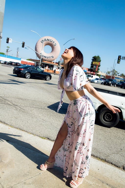 图片[53]-【電子版だけの特典カットつき！】久松郁実写真集 LA - 在线免费观看-阅图吧