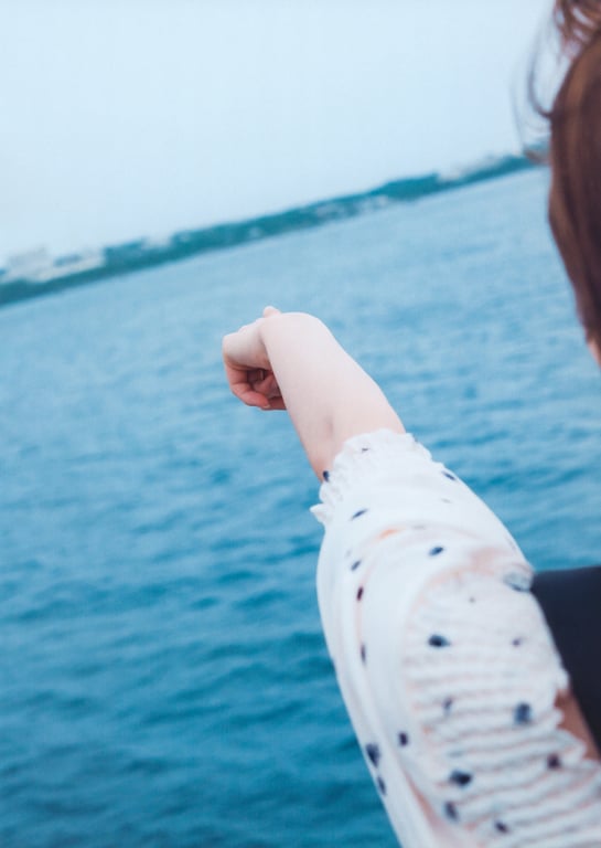 图片[5]-Hinatazaka46 1st Photobook – 立候补 - 在线免费观看-阅图吧