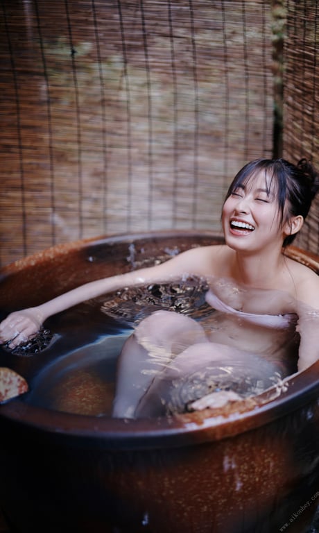 图片[72]-#Ayaka Imoto 井本彩花 – Aoharu. Another Edition 青春。Another Edition (2022-03-23) - 全本免费在线观看-阅图吧