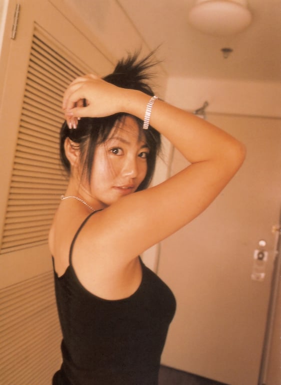 图片[85]-#Sayaka Isoyama 磯山沙也加 – 秘・密 (2003-03) - 全本免费在线观看-阅图吧