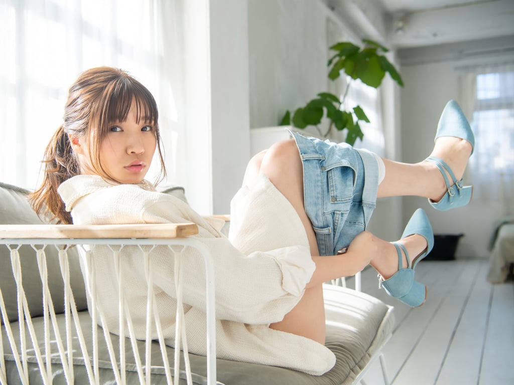 图片[18]-Mitsuha Higuchi 樋口三叶 - Gravure Photobook Mitsuha's Secret 三叶的秘密 (2021-06-11) - 在线免费观看-阅图吧