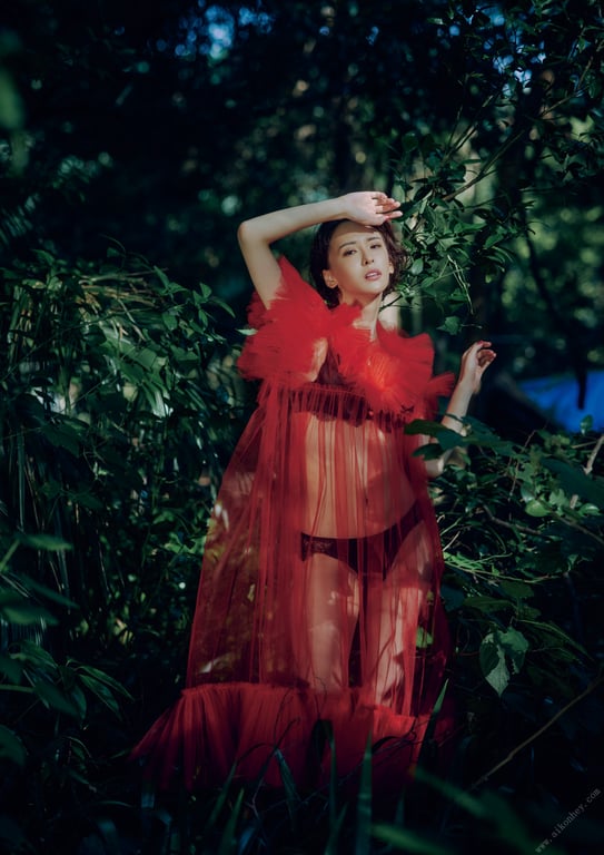 图片[103]-2024.12.20 奈月世奈写真集 SILK of the MOON - 在线免费观看-阅图吧