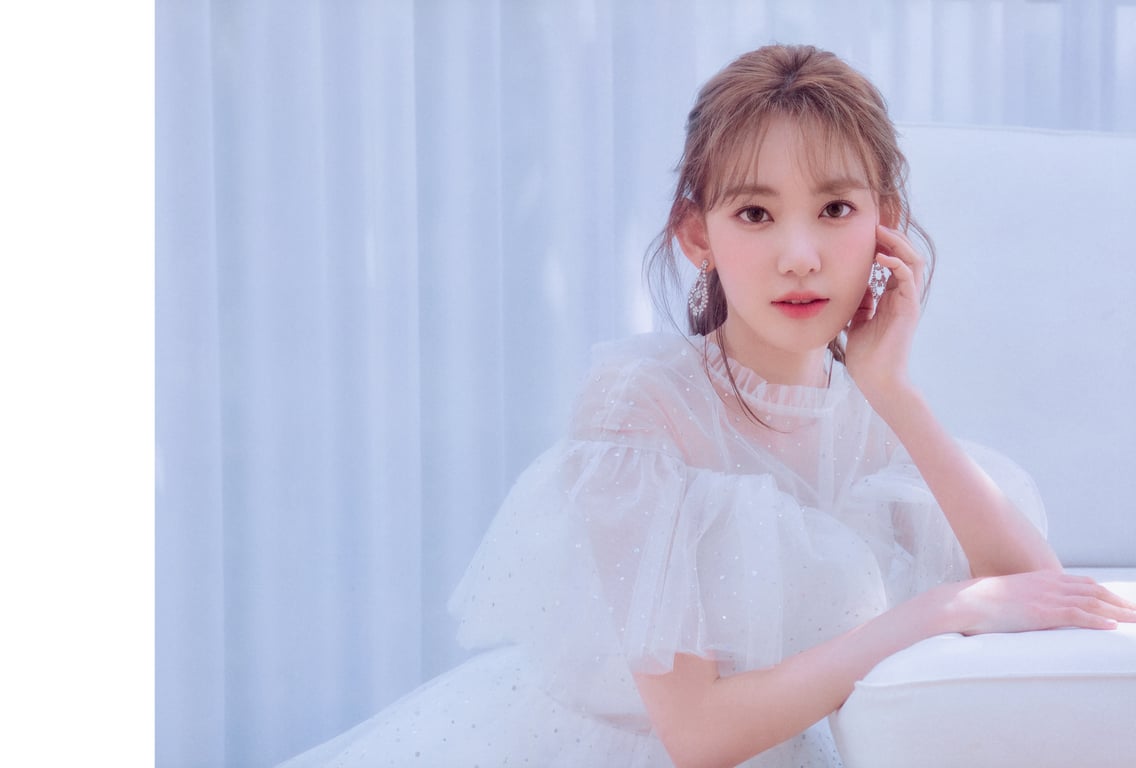 图片[32]-Miyawaki Sakura Graduation Visual Booklet - SAKURA - 在线免费观看-阅图吧