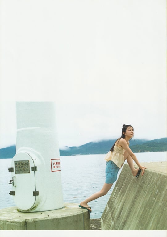 图片[110]-Shiori Kubo 久保史绪里 - 1st Photobook Intersection 交差点(23-07-11) - 在线免费观看-阅图吧