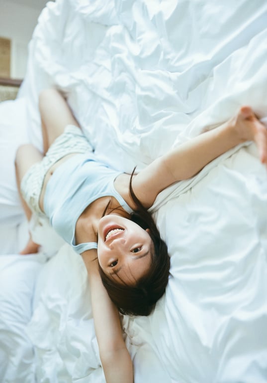 图片[45]-2024.12.17 佐佐木美玲1st写真集「阳光洒落的游行」 - 在线免费观看-阅图吧