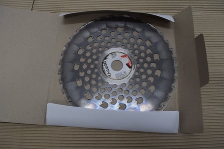 マキタ・草刈機・MUR368WDZの4枚目画像