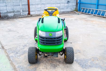ジョンディア・草刈機・L111の3枚目画像