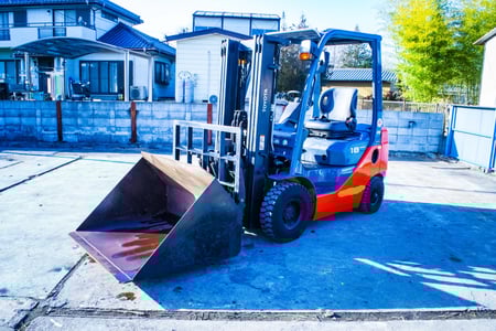 トヨタ・フォークリフト・02-8FD18の1枚目画像