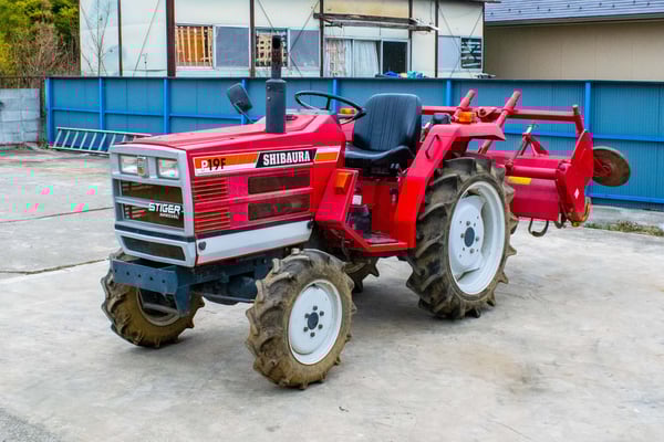 シバウラ　トラクター　SD2043　20馬力・引き取り限定・岐阜県可児市 シバウラ トラクター SD2043 20馬力・引き取り限定・岐阜県可児市