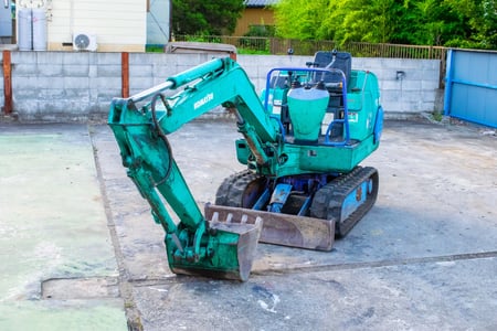 コマツ・油圧ショベル・PC07-2 | クロバト農機具販売