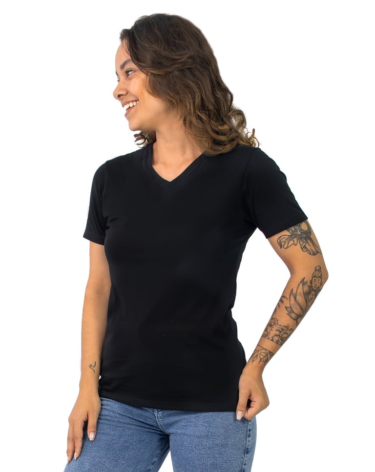 Camiseta Gola V Feminina de Algodão Premium Preta