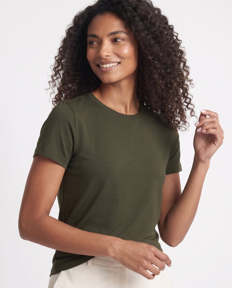 Camiseta Tech Modal Feminina Verde Militar
