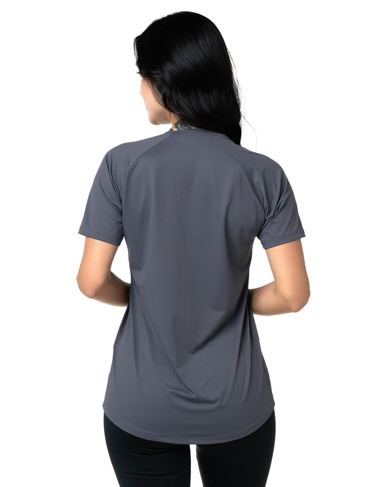 Camiseta Feminina Dry Poliamida Raglan Cinza Titanium