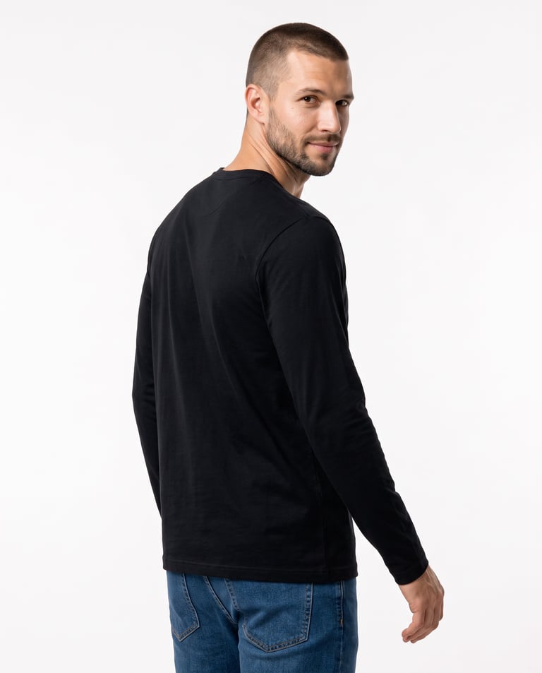 Camiseta Manga Longa de Algodão Premium Preta