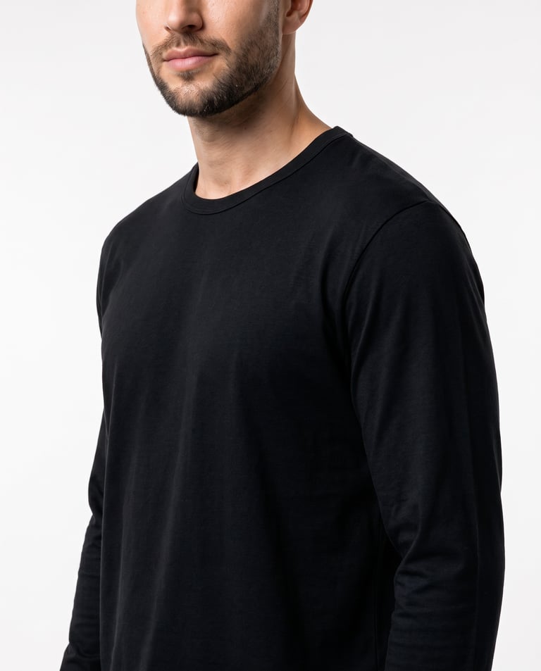 Camiseta Manga Longa de Algodão Premium Preta