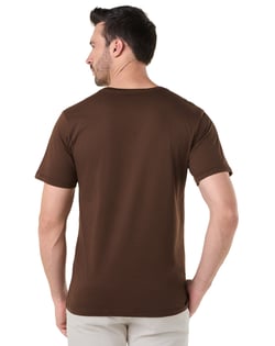Camiseta Gola V de Algodão Premium Marrom