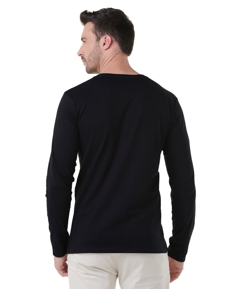 Camiseta Manga Longa de Algodão Premium Preta