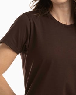 Camiseta de Algodão Egípcio Feminina Marrom Café