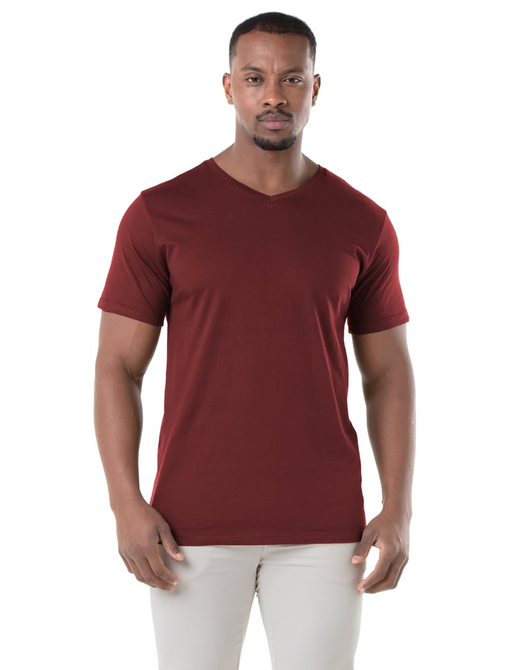 Camiseta Gola V de Algodão Premium Bordô