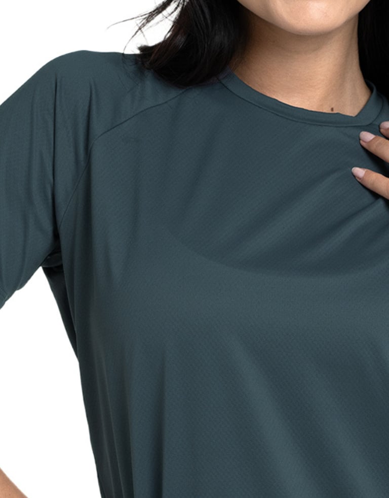 Camiseta Feminina Dry Poliamida Raglan Cinza Titanium