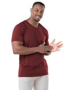 Camiseta Gola V de Algodão Premium Bordô