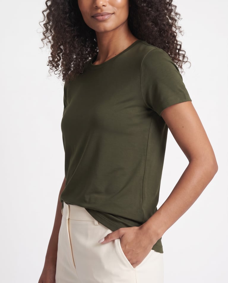 Camiseta Tech Modal Feminina Verde Militar