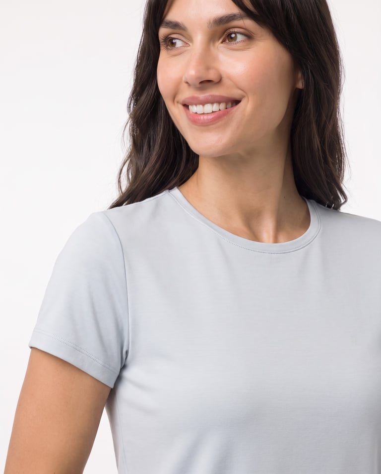Camiseta Tech Modal Feminina Gelo