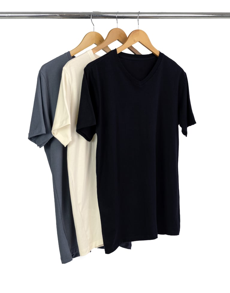 Kit 3 Camisetas Gola V de Algodão Premium 5