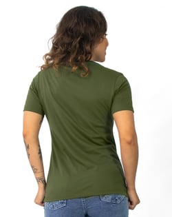 Camiseta Gola V Feminina de Algodão Premium Verde Militar