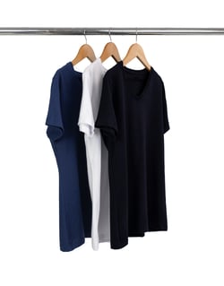 Kit 3 Camisetas Gola V Feminina de Algodão Premium 05