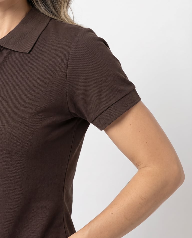 Camisa Polo Piquet Feminina Marrom