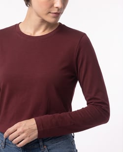 Camiseta Feminina Manga Longa de Algodão Premium Bordô