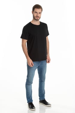 Camiseta de Algodão Premium Preta