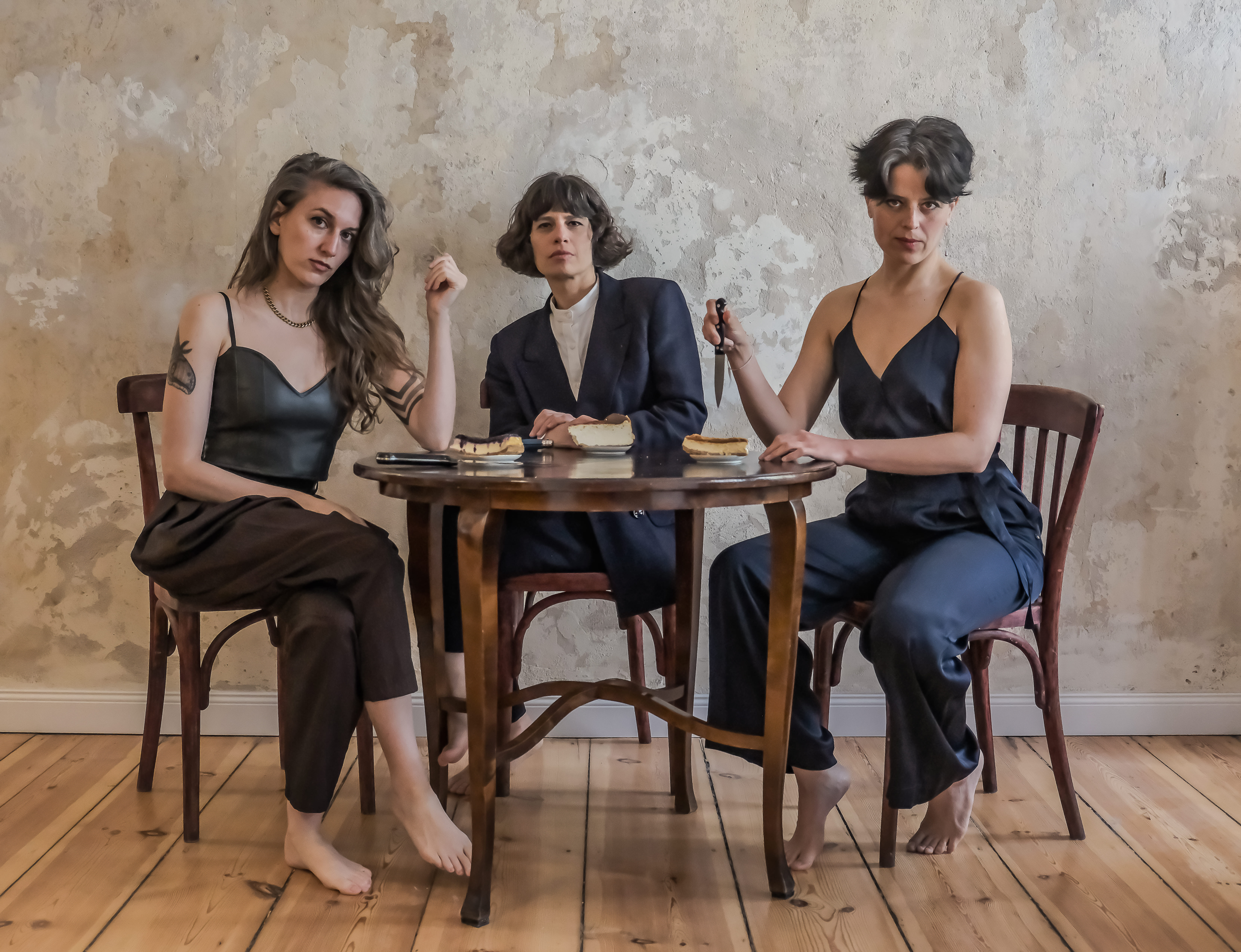 Endless Breakfast (Paula Sanchez, Gabby Fluke-Mogul & Mariá Portugal) / Pascal Battus & Bertrand Gauguet