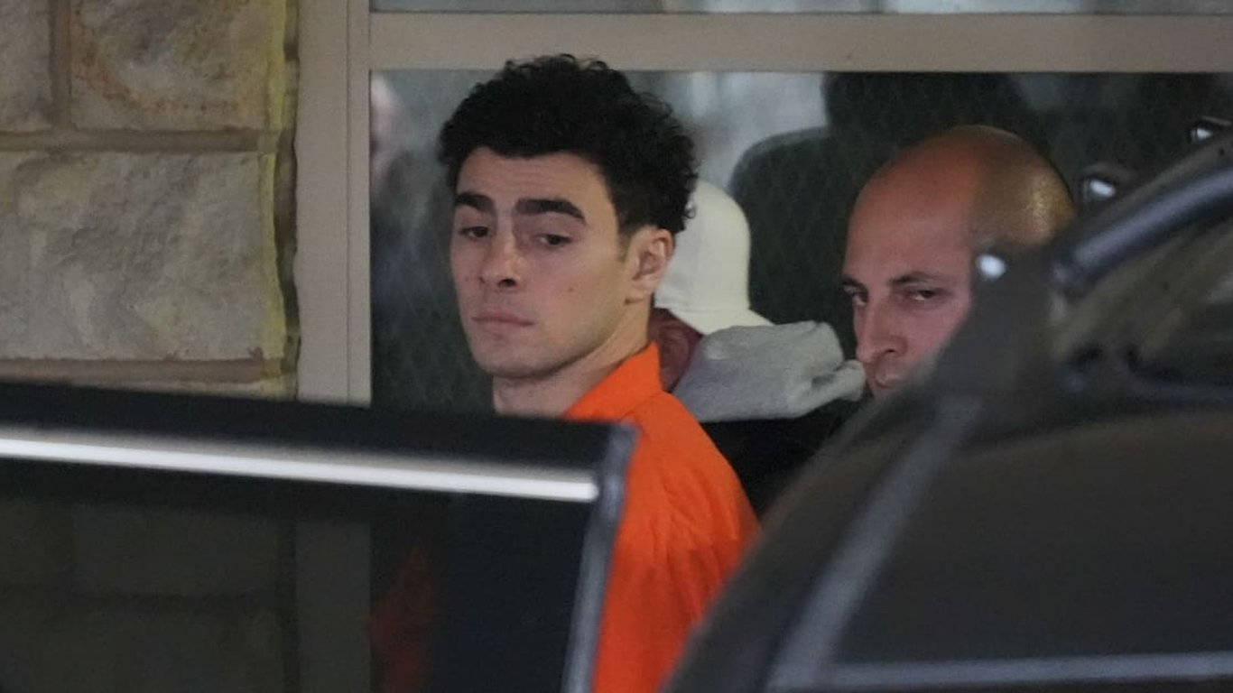 Juventud y violencia: el caso de Luigi Mangione y su impacto en el sistema de salud