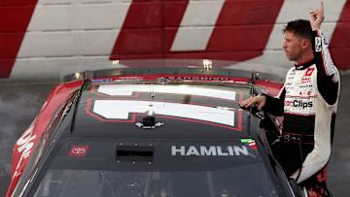 Bristol Showdown: Problemas con los neumáticos y drama legal preparan el escenario para la próxima épica carrera de NASCAR.