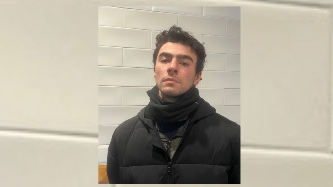 De Valedictorian a Presunto Asesino: La Sorprendente Caída de Luigi Mangione