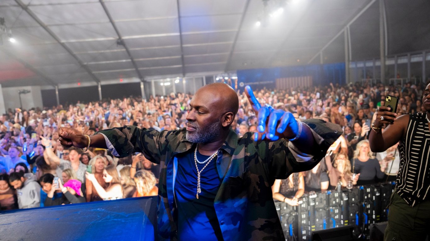 La Semana del Arte de Miami Brilla con Actuaciones Electrizantes y Celebraciones Culturales