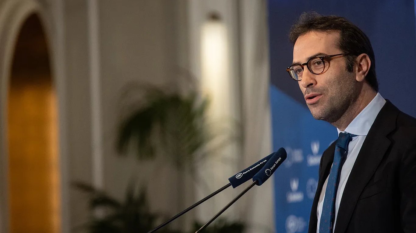 El Gobierno expresa inquietudes sobre la OPA de BBVA y su impacto en el sector bancario