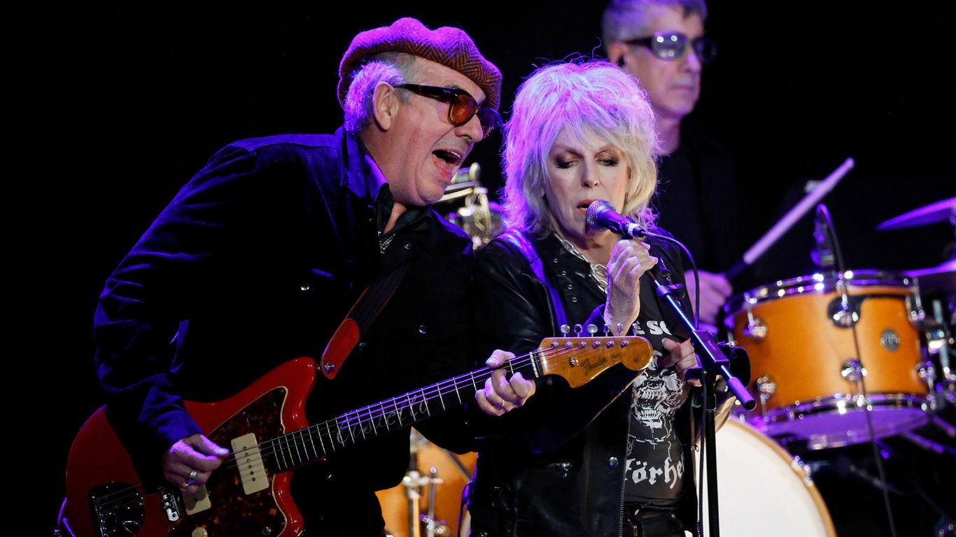 Leyendas musicales se unen para un épico tributo a *Blood on the Tracks* de Bob Dylan en Tulsa.