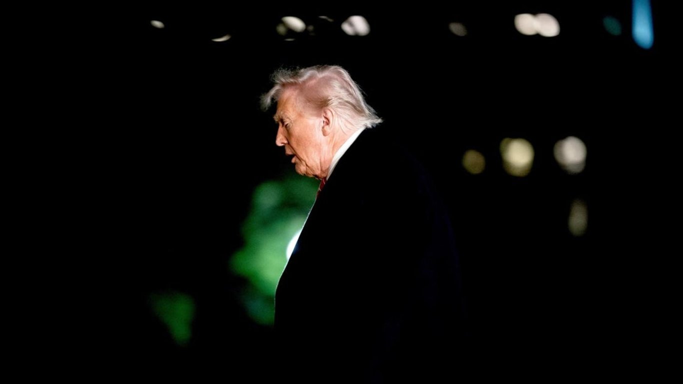 Trump resurge como figura polarizadora en la política estadounidense entre nostalgias y desafíos