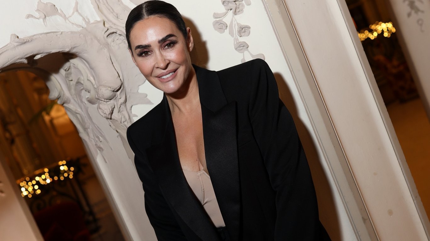 Vicky Martín Berrocal: 52 años de estilo, elegancia y reinvención en la moda