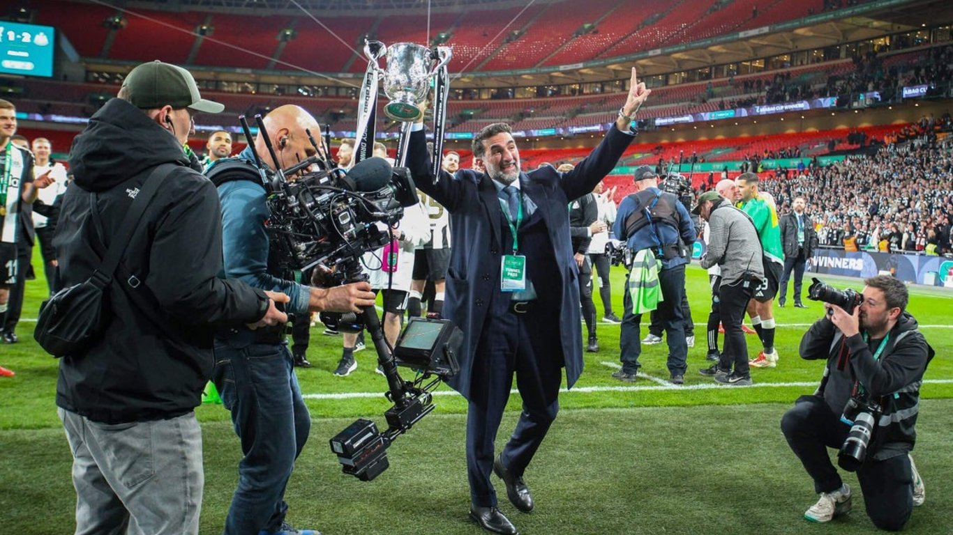 El Triunfo del Newcastle United: ¿Celebración Alegre o Dilema Ético en el Fútbol Moderno?