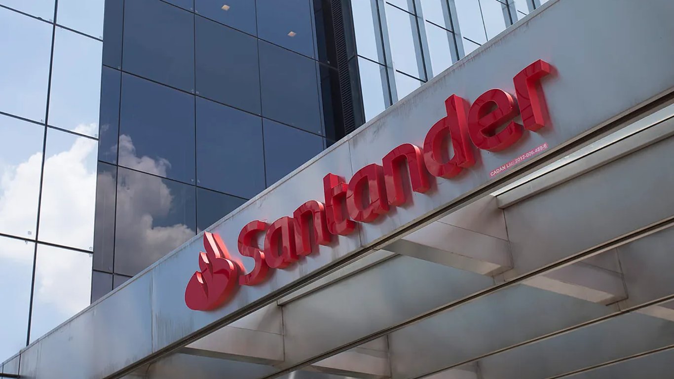 Santander nombra a Peter Huber como nuevo Responsable Global de Seguros
