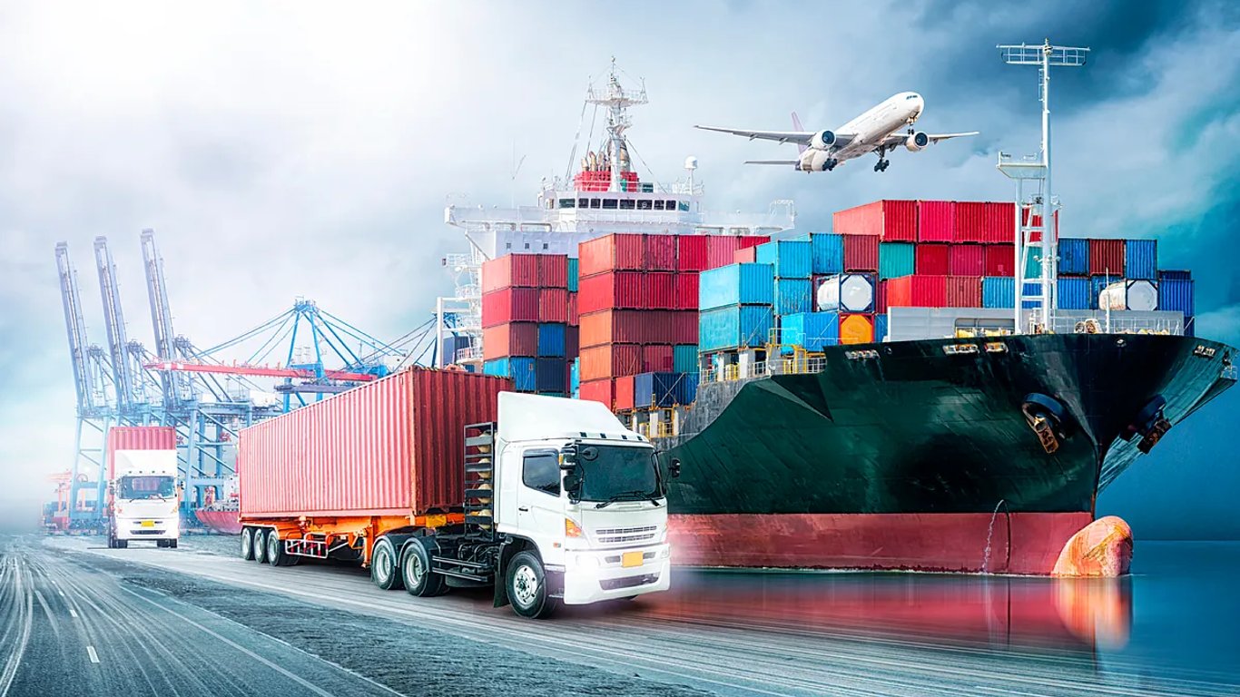 Exportaciones españolas resisten en 2024 pese a tensiones globales y déficit comercial