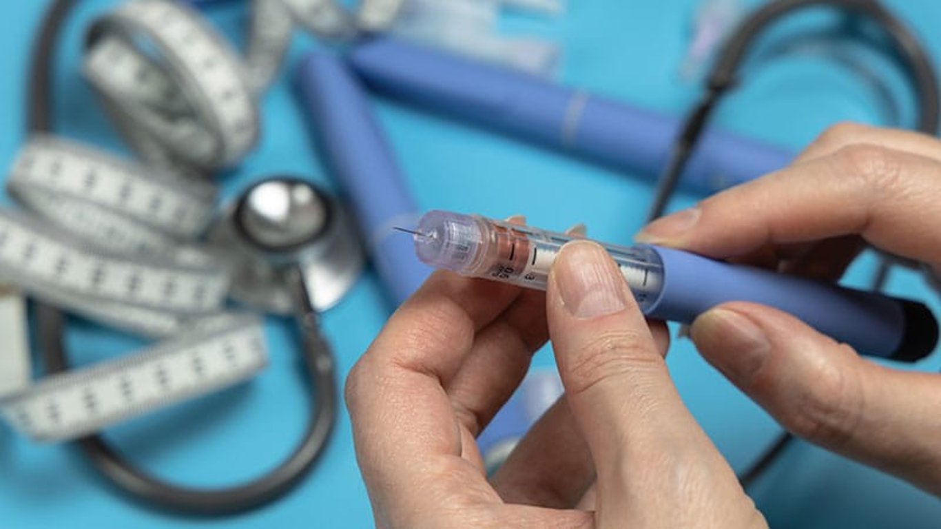 Influencia de celebridades en medicamentos para perder peso: ¿conciencia o desinformación?