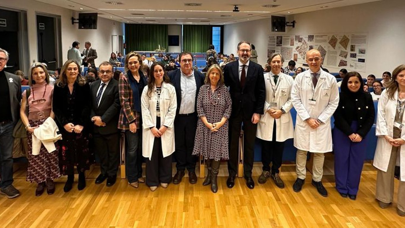 Córdoba lanza 'One School', un innovador programa para empoderar a pacientes con VIH