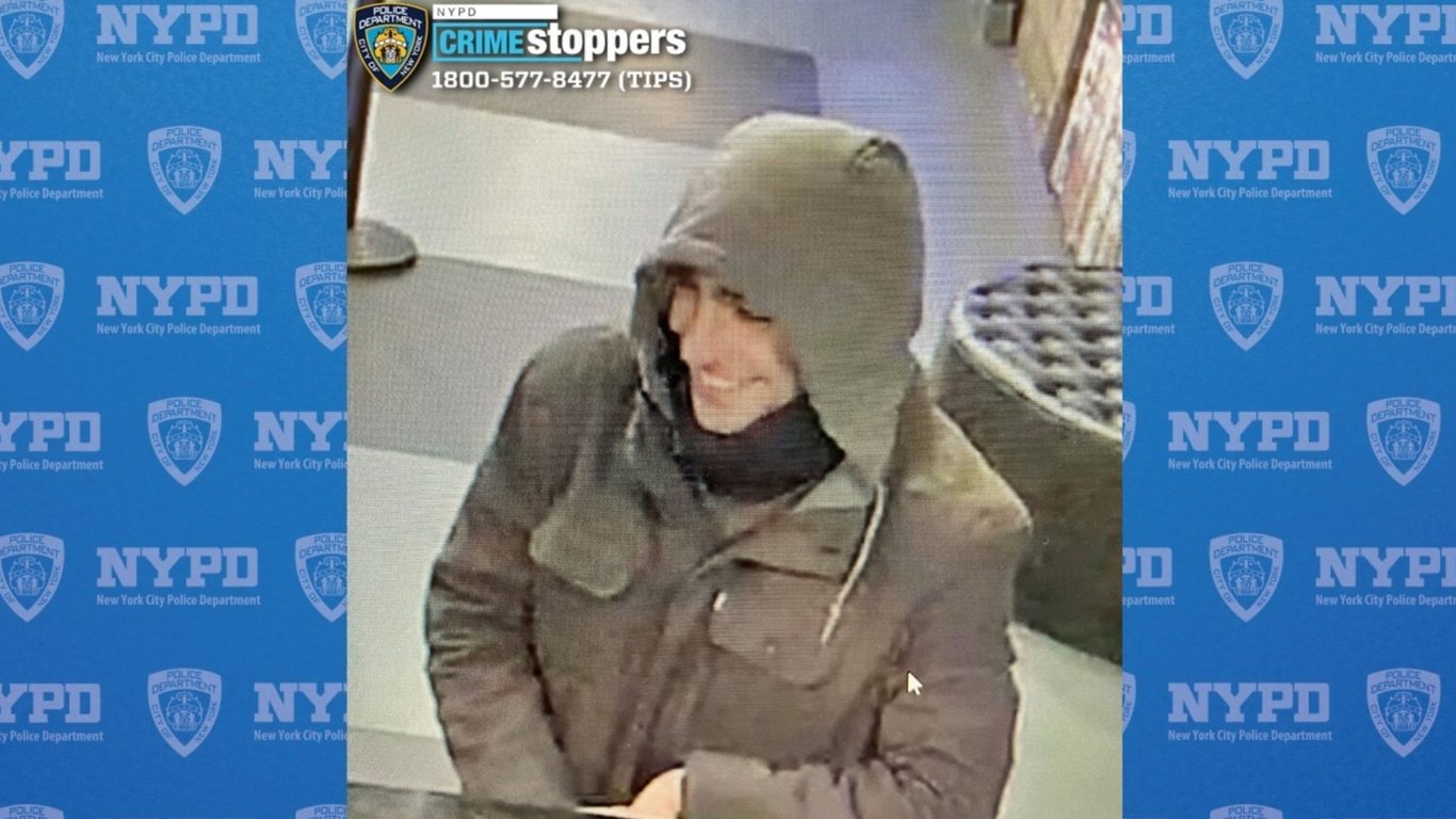 Los neoyorquinos organizan un concurso de dobles para el presunto asesino del CEO de UnitedHealthcare.