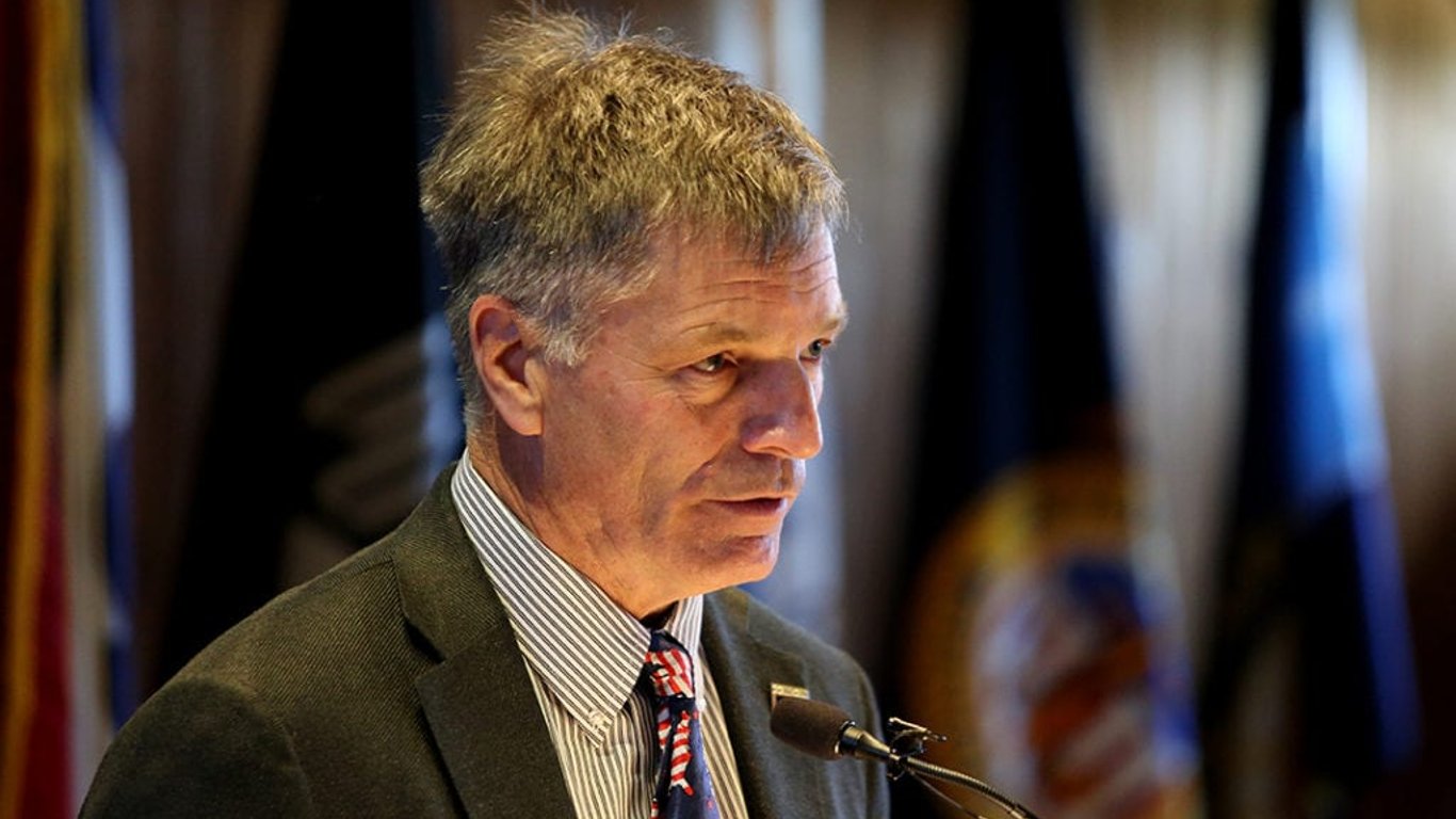 Wyoming lanza una guía de recuperación de incendios forestales para ayudar a las comunidades tras los incendios de 2024.